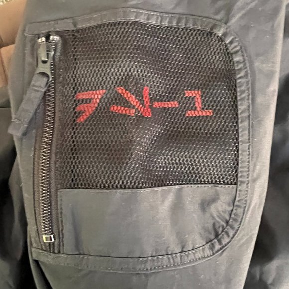 Star Wars Jacket - Picture 4 of 6